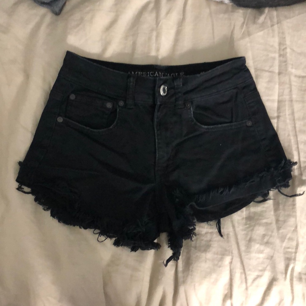 Black jean shorts!